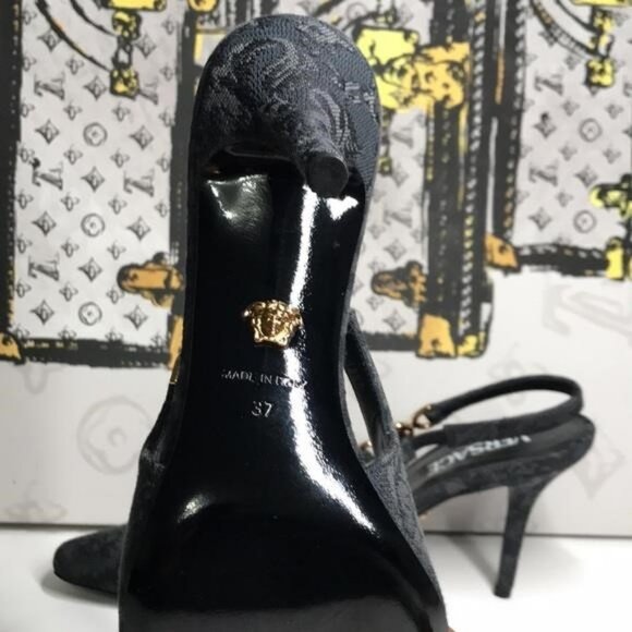 New Authentic Versace Barocco Pumps in black and grey jacquard - Picture 7 of 9